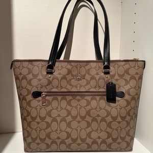 Coach Signature Tote Bag - Excellent Condition!!